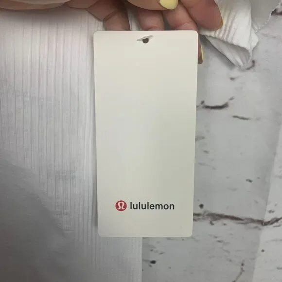 LULULEMON Ebb to Street Short Sleeve Shirt Women's 14 White Workout Tee T-shirt - Picture 2 of 7